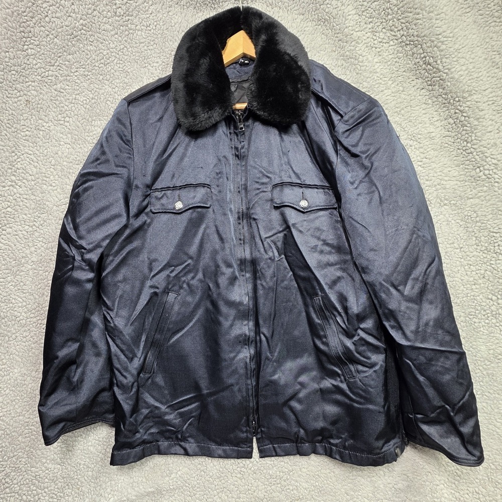 Vintage Blauer Police/ Guard Jacket Men's Size 44L Blue Full Zip Insulated